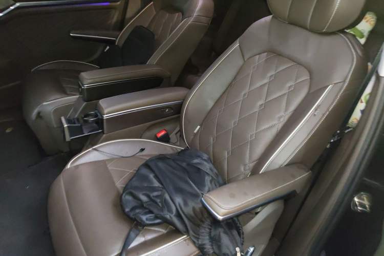 Used Volkswagen Viloran 2020 380TSI Flagship Edition Interior 4
