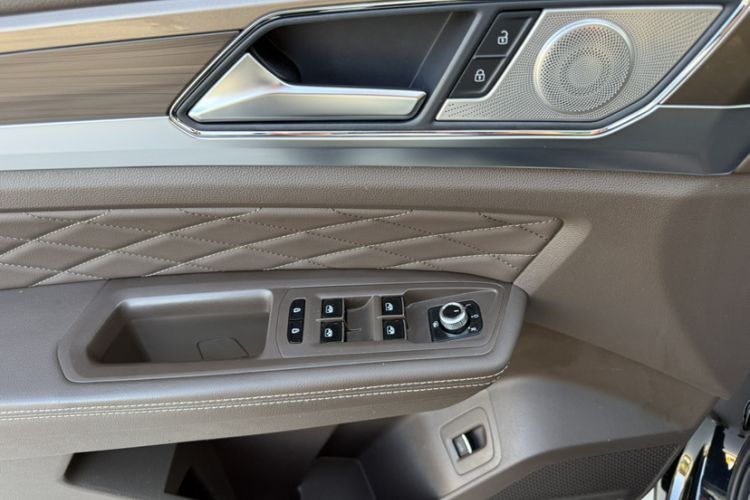 Used Volkswagen Viloran 2020 380TSI Prestige Edition Interior 6