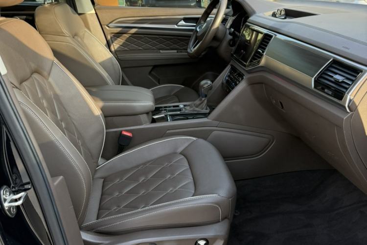 Used Volkswagen Viloran 2020 380TSI Prestige Edition Interior 7