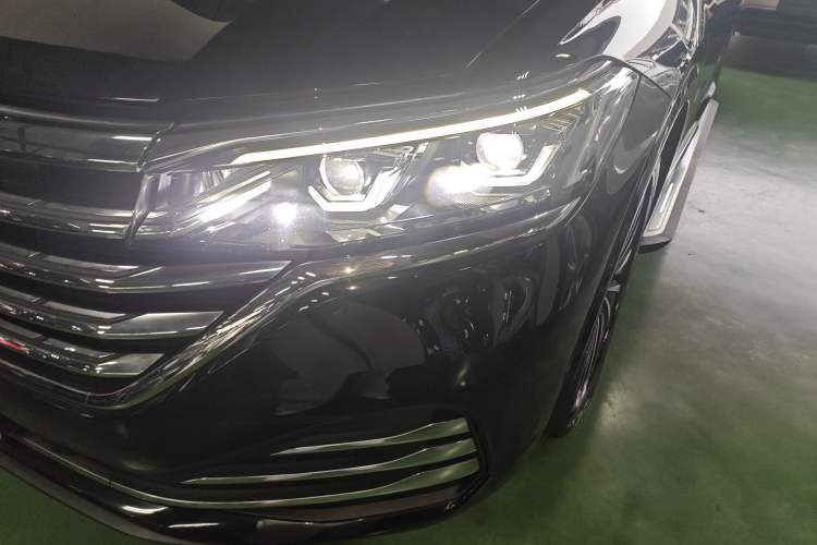 Used Volkswagen Viloran 2020 380TSI Prestige Edition Left Front Headlight