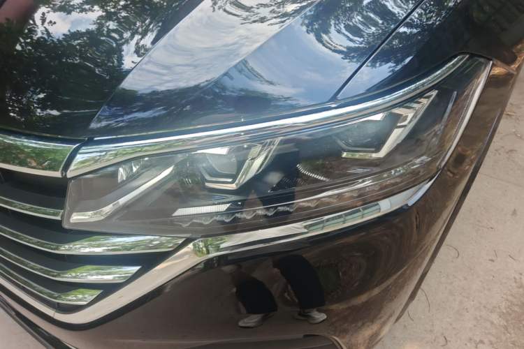 Used Volkswagen Viloran 2020 330TSI Luxury Edition Left Front Headlight
