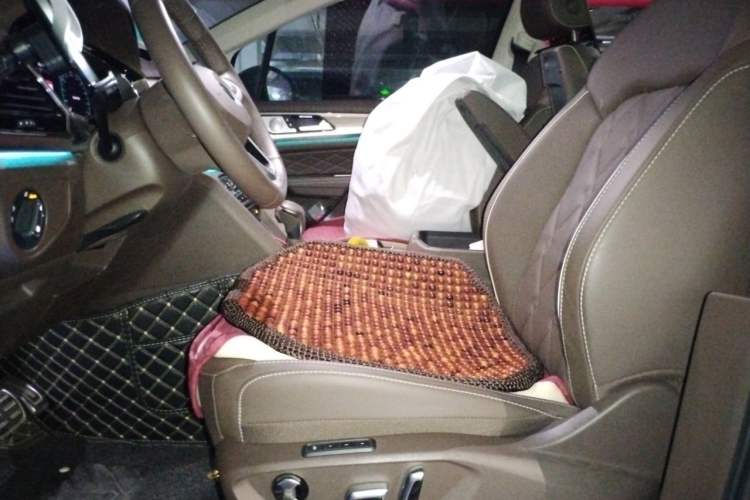 Used Volkswagen Viloran 2020 380TSI Prestige Edition Left Front Seat