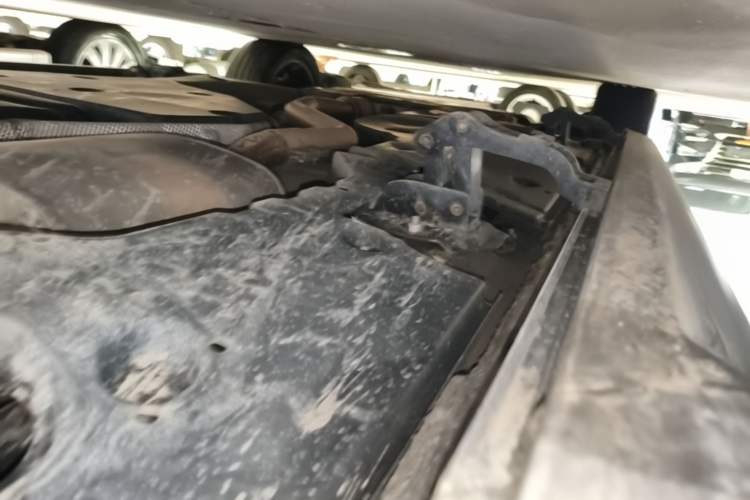 Used Volkswagen Viloran 2020 380TSI Flagship Edition Left Side Sill