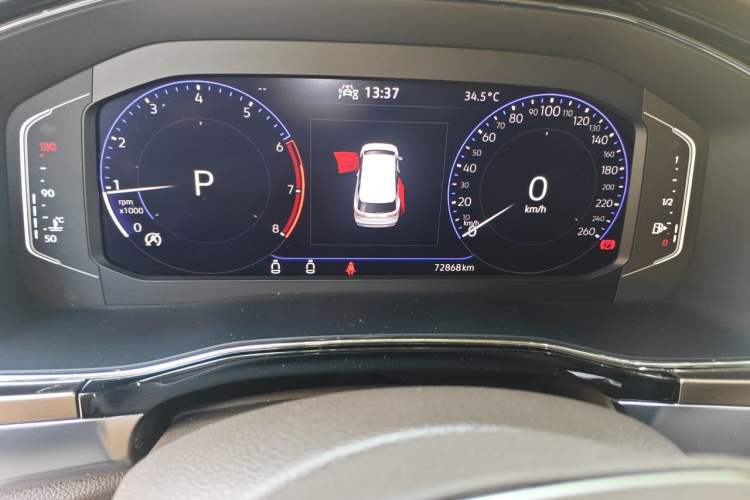 Used Volkswagen Viloran 2020 380TSI Prestige Edition Odometer Close Up