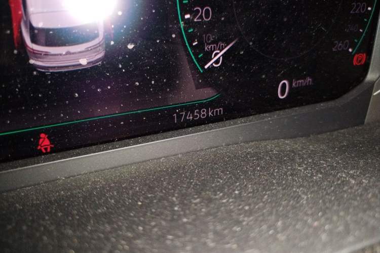 Used Volkswagen Viloran 2020 380TSI Prestige Edition Odometer Close Up