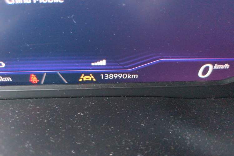 Used Volkswagen Viloran 2020 380TSI Prestige Edition Odometer Close Up