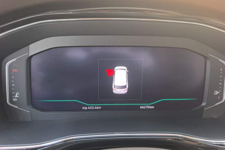 Used Volkswagen Viloran 2020 380TSI Prestige Edition Odometer Close Up
