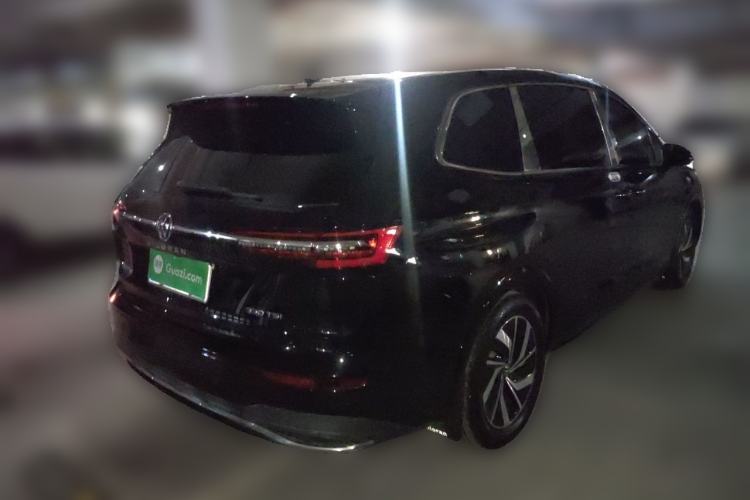 Used Volkswagen Viloran 2020 330TSI Luxury Edition Rear Right 45 Deg
