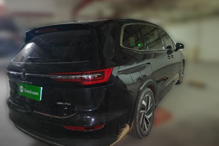 Used Volkswagen Viloran 2020 330TSI Luxury Edition Rear Right 45 Deg