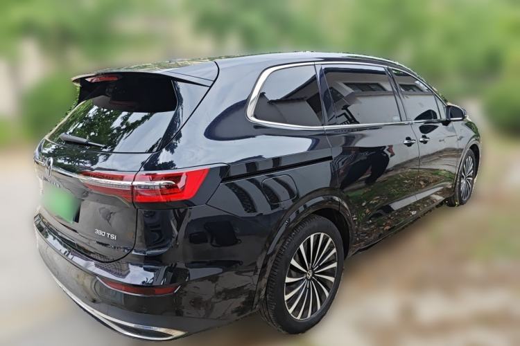 Used Volkswagen Viloran 2020 380TSI Prestige Edition Rear Right 45 Deg