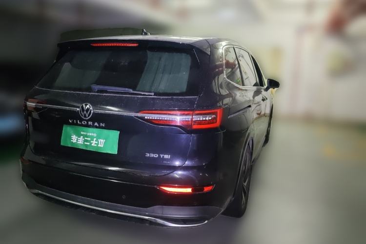 Used Volkswagen Viloran 2020 330TSI Luxury Edition Rear Right 45 Deg