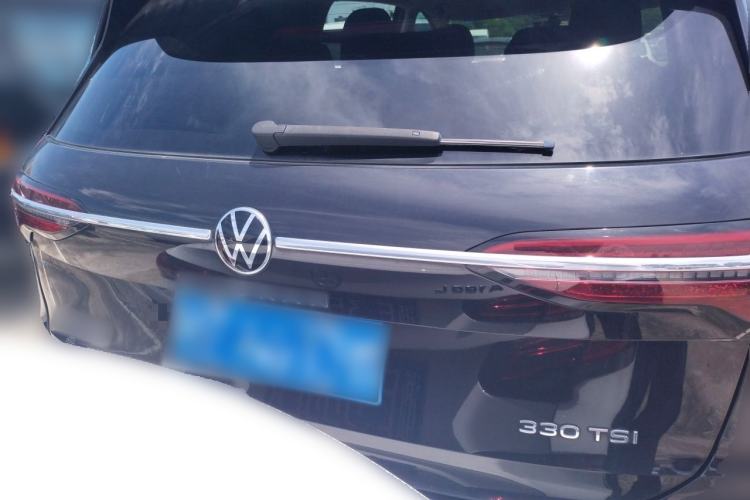 Used Volkswagen Viloran 2020 330TSI Luxury Edition Rear