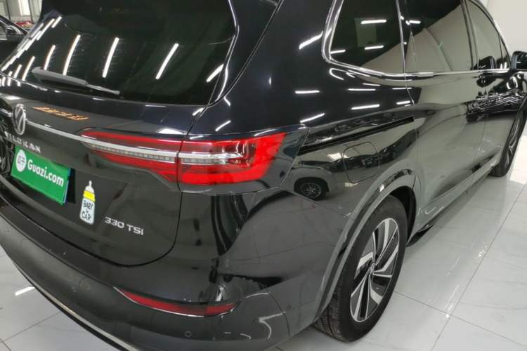 Used Volkswagen Viloran 2020 330TSI Luxury Edition Right Rear Taillight