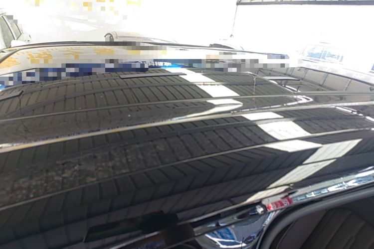 Used Volkswagen Viloran 2020 330TSI Luxury Edition Roof