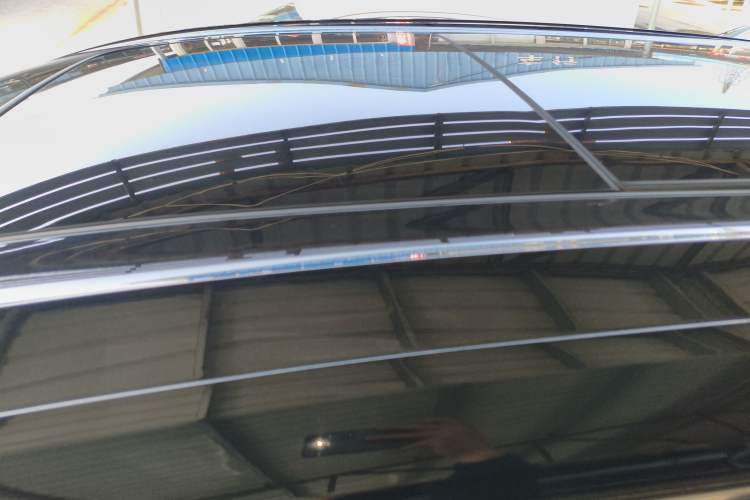 Used Volkswagen Viloran 2020 330TSI Luxury Edition Roof