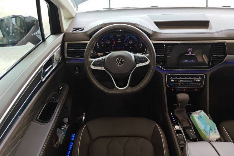 Used Volkswagen Viloran 2020 380TSI Prestige Edition Steering Wheel