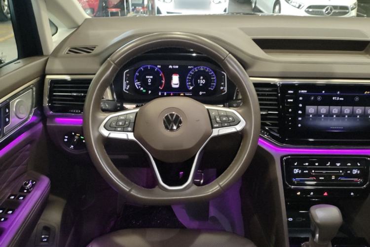 Used Volkswagen Viloran 2020 380TSI Prestige Edition Steering Wheel