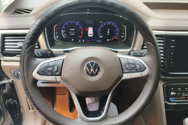 Used Volkswagen Viloran 2020 380TSI Prestige Edition Steering Wheel