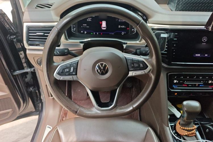 Used Volkswagen Viloran 2020 380TSI Prestige Edition Steering Wheel