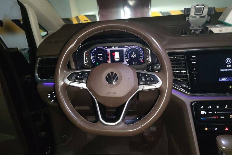 Used Volkswagen Viloran 2020 380TSI Prestige Edition Steering Wheel