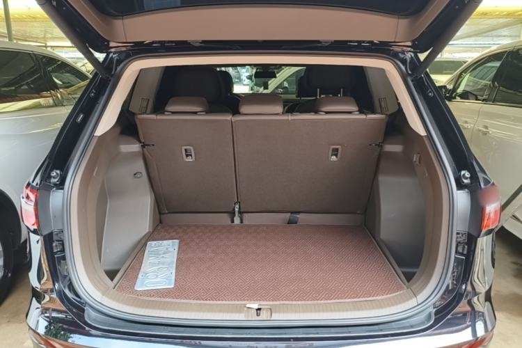 Used Volkswagen Viloran 2020 380TSI Flagship Edition Trunk
