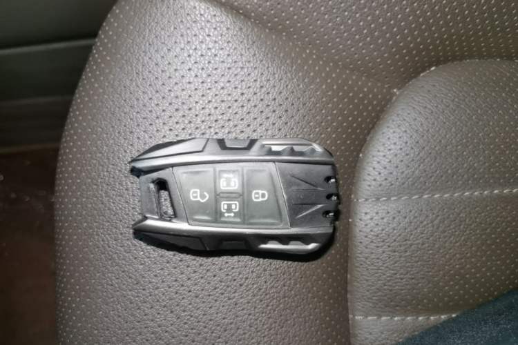 Used Volkswagen Viloran 2020 330TSI Luxury Edition Vehicle Key