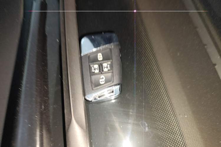 Used Volkswagen Viloran 2020 330TSI Luxury Edition Vehicle Key