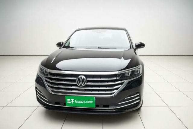 Używany Volkswagen Viloran 2020 380TSI Prestige Edition