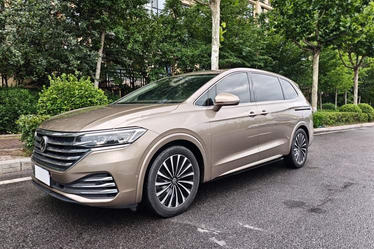 Volkswagen Viloran 2020 380TSI Prestige Edition usata Guazi used car, China used car export, Used car for sale, Used cars, Cheapest cars for sale