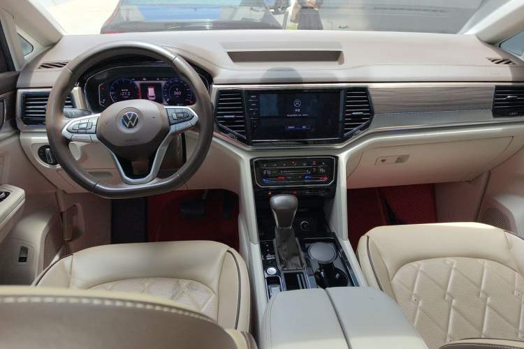 Used Volkswagen Viloran 2020 380TSI Flagship Edition Center Console
