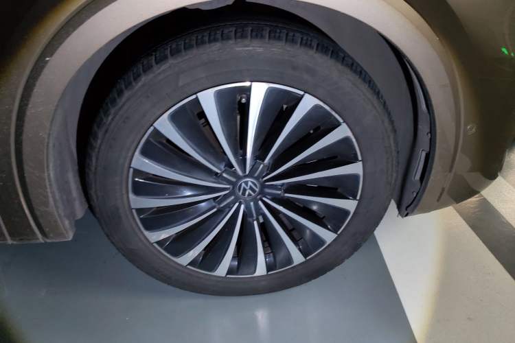 Used Volkswagen Viloran 2020 380TSI Prestige Edition Exterior 7