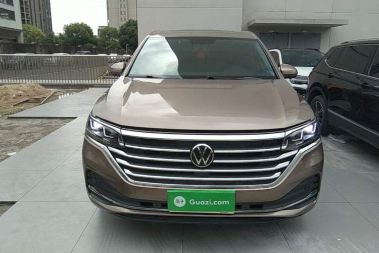 Used Volkswagen Viloran 2020 330TSI Luxury Edition Front