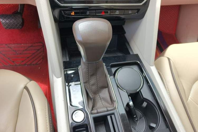 Used Volkswagen Viloran 2020 380TSI Flagship Edition Gear Lever
