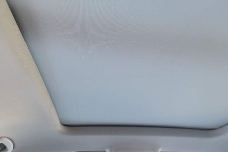 Used Volkswagen Viloran 2020 330TSI Luxury Edition Headliner