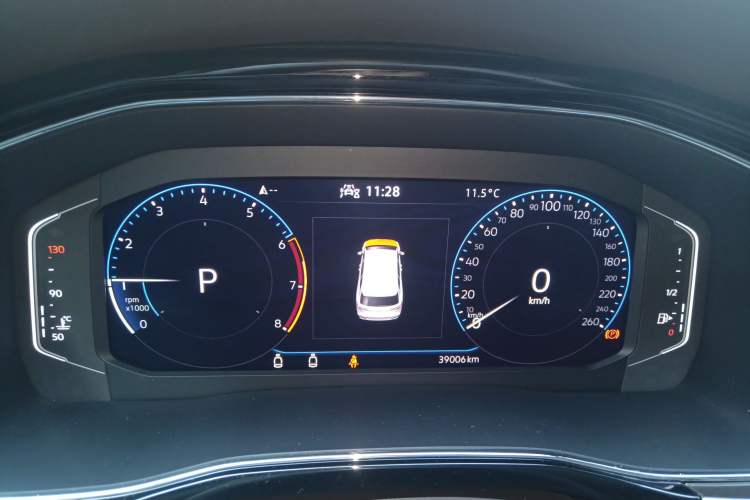 Used Volkswagen Viloran 2020 380TSI Prestige Edition Instrument Cluster