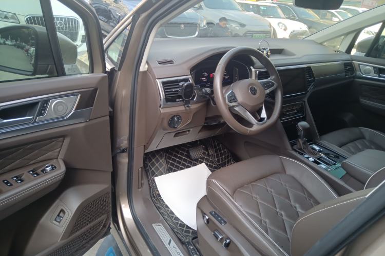 Used Volkswagen Viloran 2020 380TSI Prestige Edition Interior 3