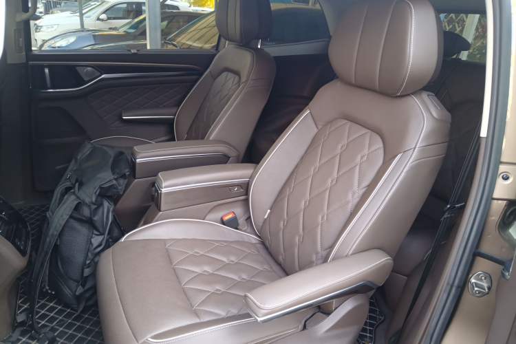 Used Volkswagen Viloran 2020 380TSI Prestige Edition Interior 4
