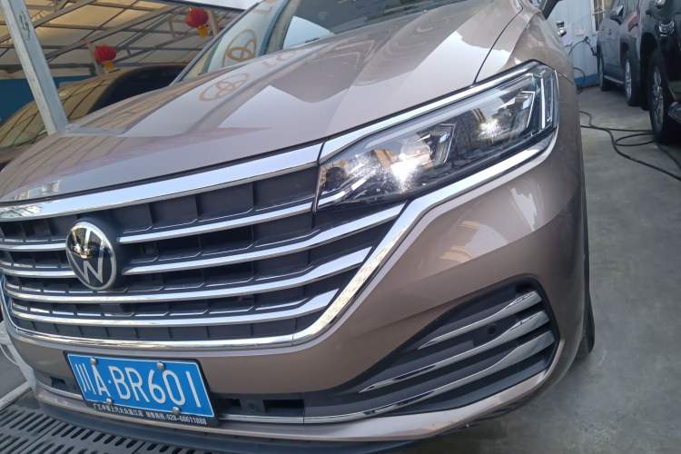 Used Volkswagen Viloran 2020 380TSI Prestige Edition Left Front Headlight