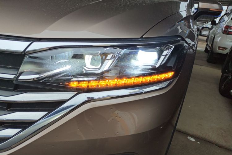 Used Volkswagen Viloran 2020 330TSI Business Edition Left Front Headlight