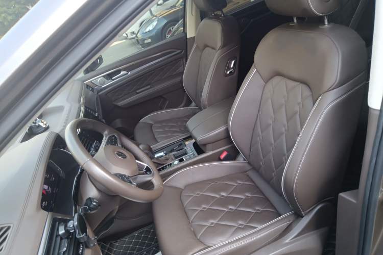 Used Volkswagen Viloran 2020 380TSI Prestige Edition Left Front Seat