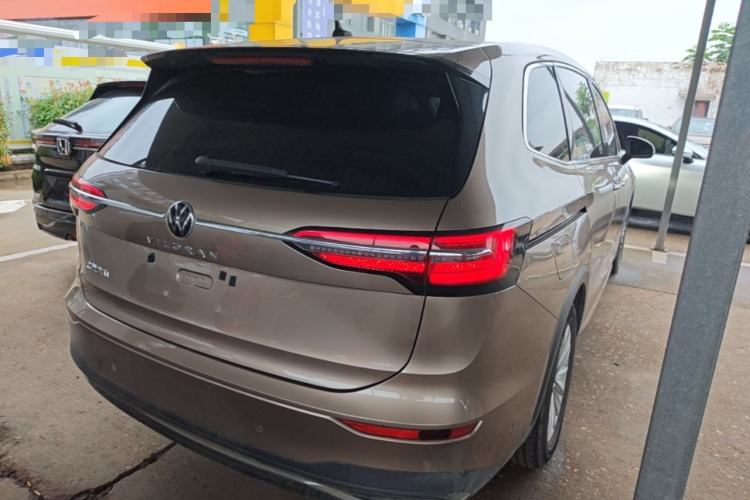 Used Volkswagen Viloran 2020 330TSI Business Edition Rear Right 45 Deg