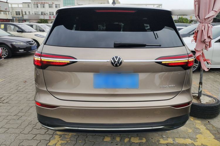 Used Volkswagen Viloran 2020 330TSI Luxury Edition Rear