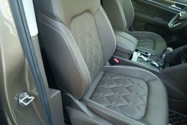Used Volkswagen Viloran 2020 380TSI Prestige Edition Right Front Seat