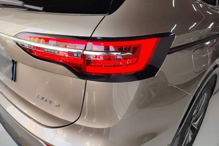 Used Volkswagen Viloran 2020 330TSI Business Edition Right Rear Taillight