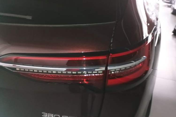 Used Volkswagen Viloran 2020 330TSI Luxury Edition Right Rear Taillight