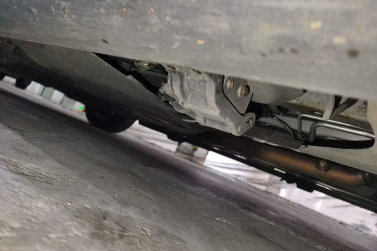 Used Volkswagen Viloran 2020 330TSI Luxury Edition Chassis Front Right