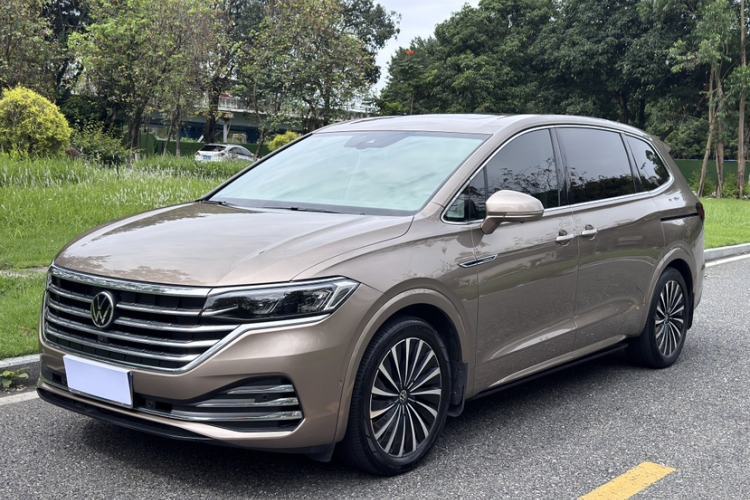 Used Volkswagen Viloran 2020 380TSI Flagship Edition Guazi used car, China used car export, Used car for sale, Used  cars, Cheapest cars for sale