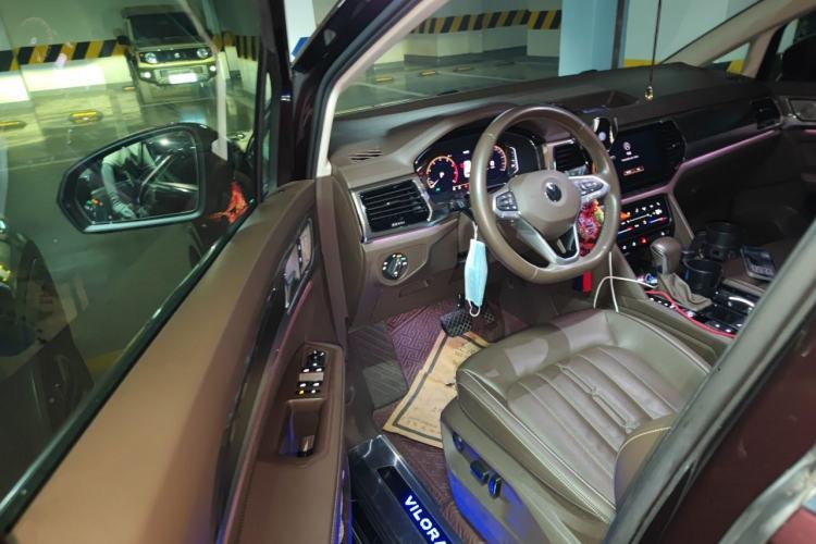 Used Volkswagen Viloran 2020 330TSI Luxury Edition Driver Seat