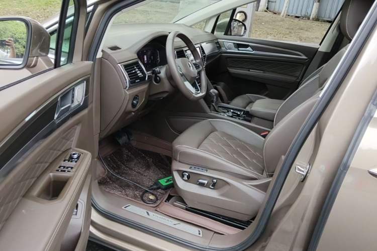 Used Volkswagen Viloran 2020 380TSI Prestige Edition Driver Seat