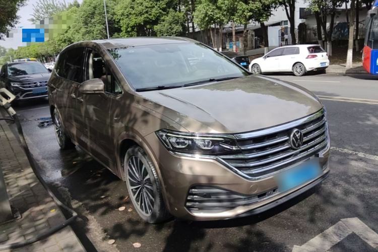 Used Volkswagen Viloran 2020 380TSI Prestige Edition Exterior 1